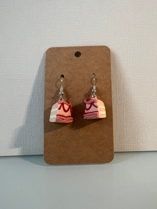 🍰 Cherry-Topped Vanilla Cake Earrings